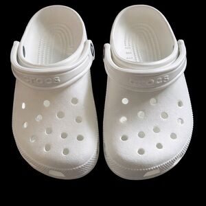 CROCS White Classic Clogs